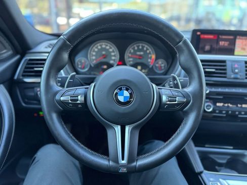 Used 2018 BMW M3 Base image 16