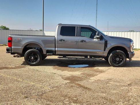 Used 2025 Ford F250 XL w/ STX Appearance Package AWD/4WD image 5