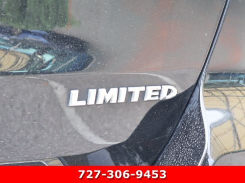Used 2021 Jeep Grand Cherokee Limited RWD image 9