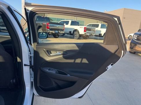 Used 2024 Chevrolet Malibu LT image 18