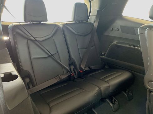 Used 2021 Cadillac XT6 Premium Luxury image 29