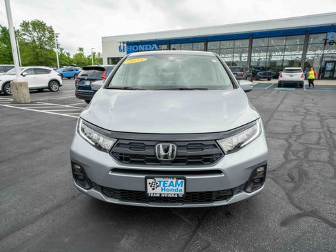 Used 2025 Honda Odyssey EX-L image 2