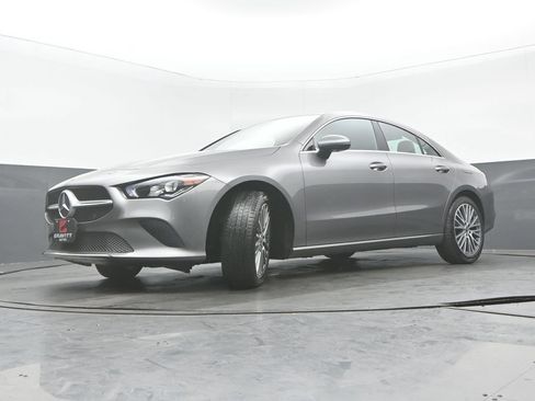 Used 2020 Mercedes-Benz CLA 250 4MATIC image 10