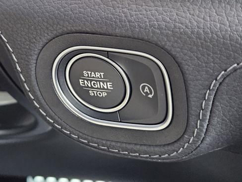 Certified 2025 Mercedes-Benz GLS 450 4MATIC image 21