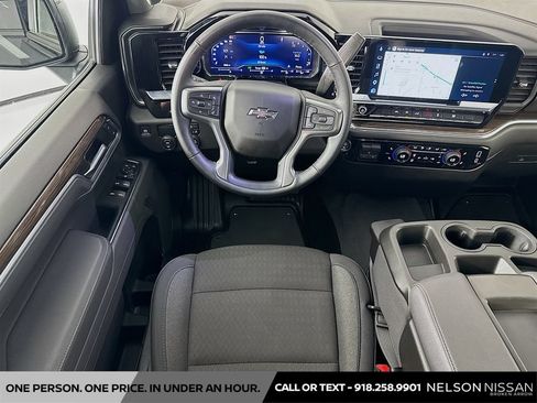 Used 2025 Chevrolet Silverado 1500 RST w/ LPO, Dark Essentials Package RWD image 22