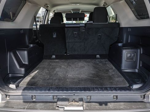 Used 2019 Toyota 4Runner SR5 RWD image 26