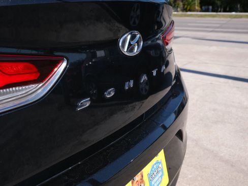 Used 2018 Hyundai Sonata Limited w/ Limited Ultimate Package 03 image 15