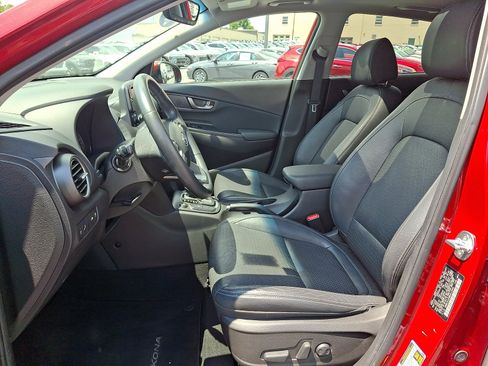 Used 2021 Hyundai Kona Limited AWD/4WD image 14
