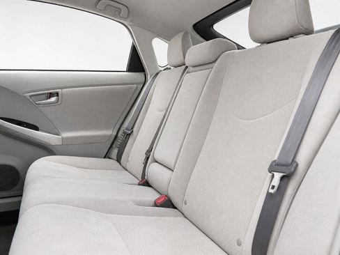 Used 2015 Toyota Prius Two FWD image 20