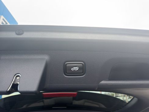 Used 2022 Hyundai Palisade SEL w/ 8P Bench Seat Package image 14