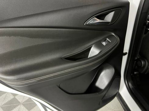 Used 2025 Buick Encore GX Preferred image 26