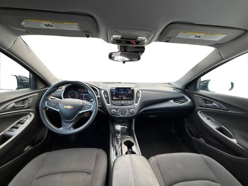 Used 2025 Chevrolet Malibu LT image 20
