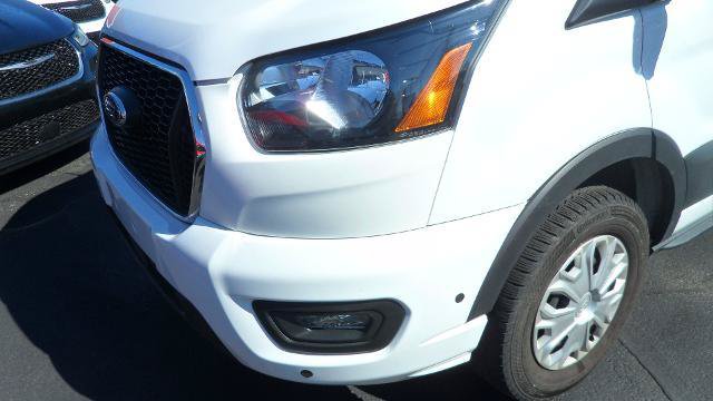 Used 2024 Ford Transit 350 XLT RWD image 3