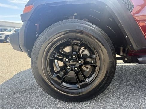 Used 2021 Jeep Wrangler Unlimited Sport image 36