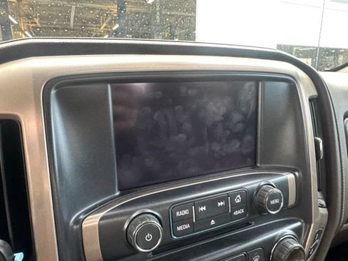 Used 2018 GMC Sierra 1500 Denali w/ Denali Ultimate Package AWD/4WD image 18
