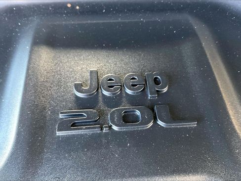 Used 2024 Jeep Wrangler Sahara w/ Technology Group image 29