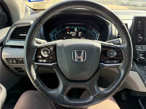 Used 2019 Honda Odyssey Touring image 16