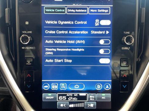 Used 2025 Subaru Impreza 2.0i Sport image 10