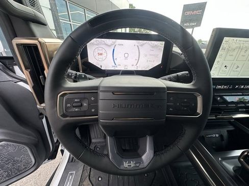 New 2025 GMC Hummer EV 2X image 16