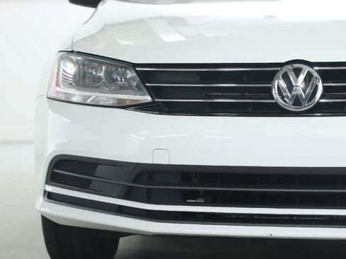 Used 2017 Volkswagen Jetta S FWD image 7