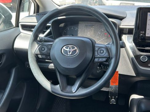 Certified 2025 Toyota Corolla LE FWD image 34