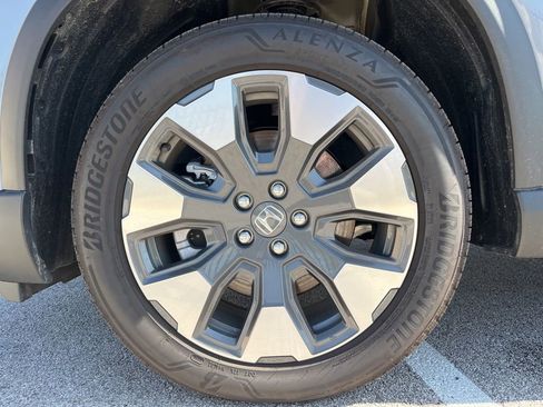 Certified 2026 Honda Pilot Elite image 12
