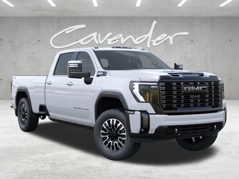 New 2026 GMC Sierra 3500 Denali Ultimate AWD/4WD image 7