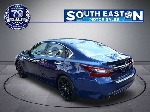 Used 2017 Nissan Altima 2.5 SR FWD image 5