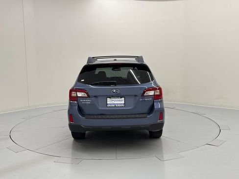 Used 2015 Subaru Outback 2.5i Limited AWD/4WD image 5