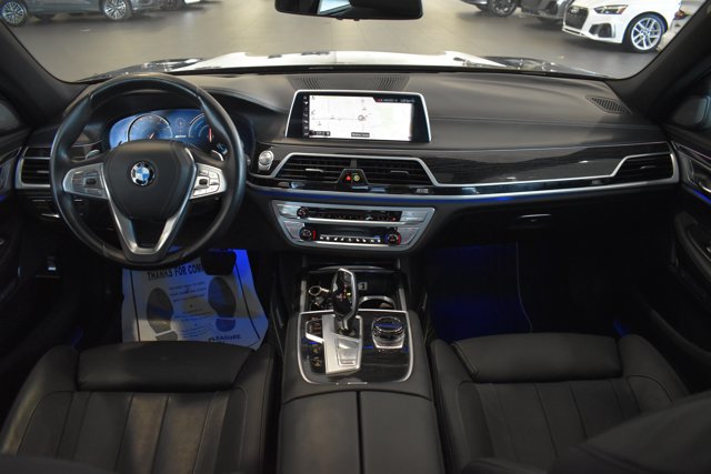 Used 2017 BMW 740e xDrive AWD/4WD image 29