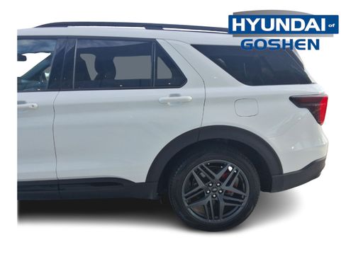 Used 2025 Ford Explorer ST image 6