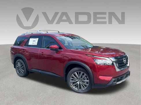Used 2024 Nissan Pathfinder SL AWD/4WD image 1