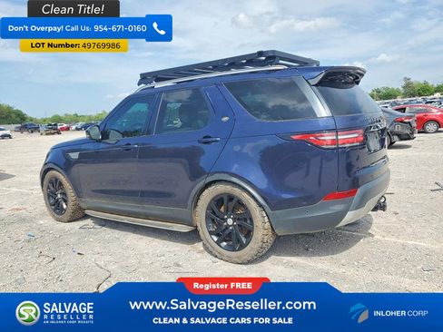 Used 2017 Land Rover Discovery HSE AWD/4WD image 3