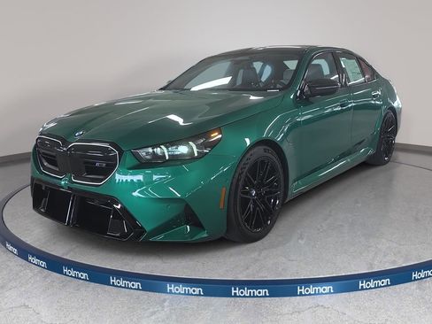 New 2026 BMW M5 w/ Carbon Package AWD/4WD image 1