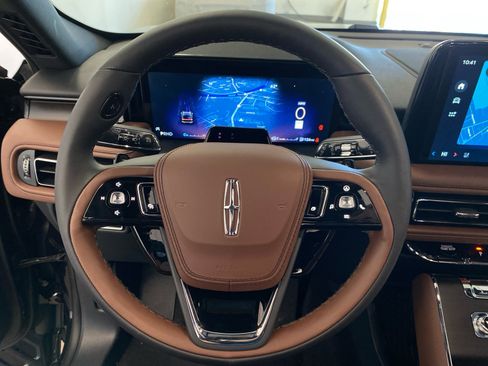 New 2026 Lincoln Aviator Reserve w/ Luxury Package AWD/4WD image 19