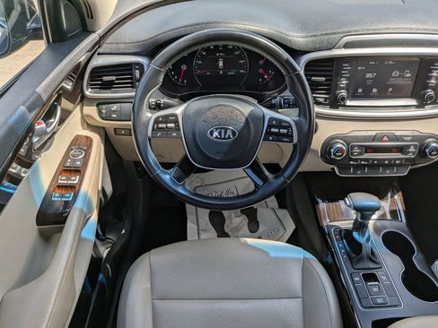 Used 2020 Kia Sorento EX FWD image 16