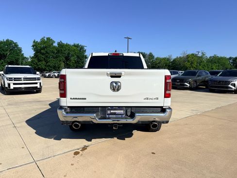 Used 2022 RAM 1500 Laramie AWD/4WD image 8