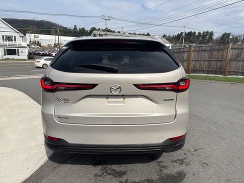 Used 2024 MAZDA CX-90 3.3 Turbo w/ Preferred Package AWD/4WD image 7