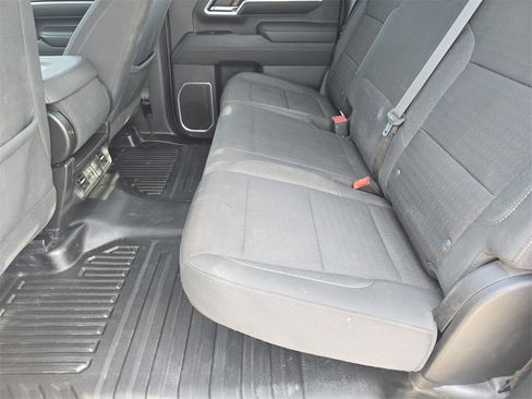 Used 2024 Chevrolet Silverado 3500 LT w/ Convenience Package image 13