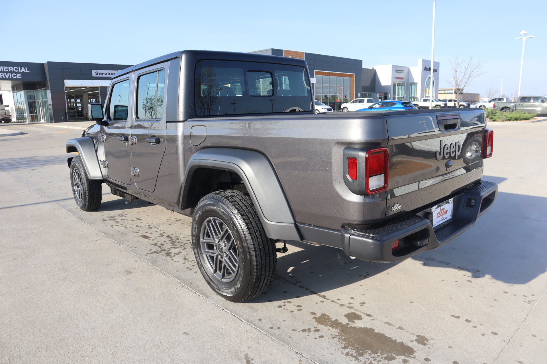 New 2026 Jeep Gladiator Sport AWD/4WD image 21
