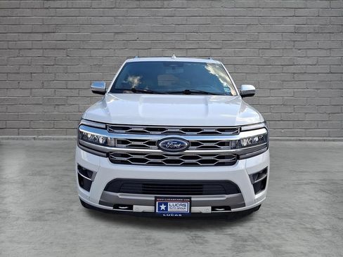 Used 2022 Ford Expedition Platinum AWD/4WD image 2