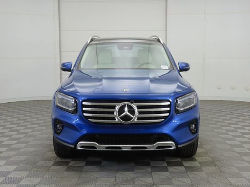 New 2026 Mercedes-Benz GLB 250 GLB 250 image 2