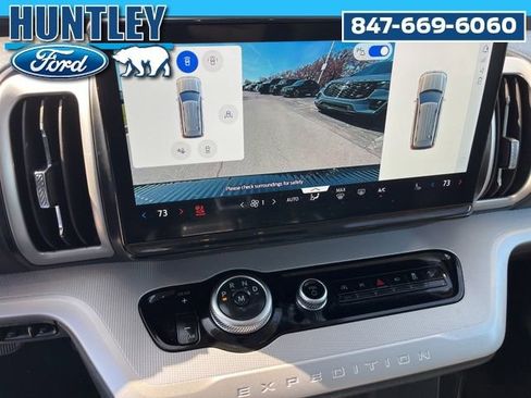 Used 2025 Ford Expedition Max Active AWD/4WD image 30
