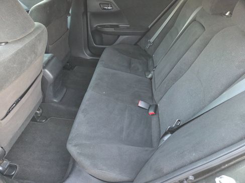 Used 2013 Honda Accord LX image 11