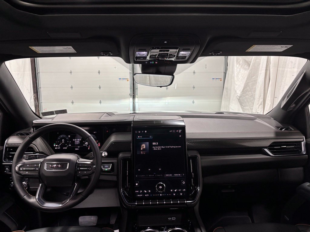 Used 2026 GMC Yukon XL AT4 w/ AT4 Premium Package AWD/4WD image 43