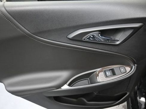 Used 2022 Chevrolet Malibu Premier FWD image 19