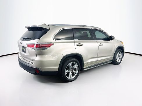 Used 2016 Toyota Highlander Limited Platinum image 9