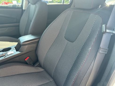 Used 2013 Chevrolet Equinox LT w/ Driver Convenience Package FWD image 19