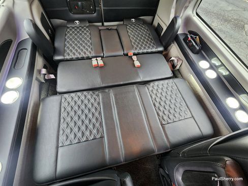 Used 2023 Chevrolet Express 2500 Extended image 8