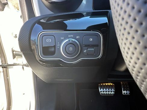 Certified 2024 Mercedes-Benz CLA 250 4MATIC image 35